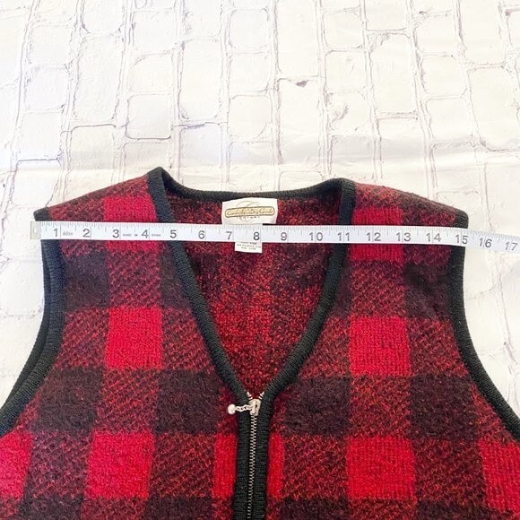 Cambridge Dry Goods Women's Buffalo Plaid Boiled Wool V Neck Vest L or 10 - Picture 11 of 13
